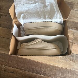 UGG mustard seed. Slip-On Platform Shoes